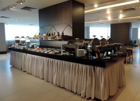 Américas Barra Hotel, Dining