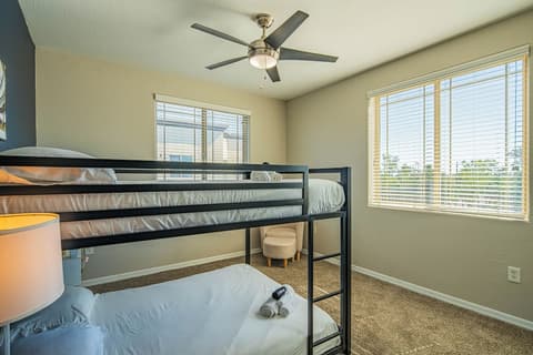 KLVG - The Fredrick Tempe