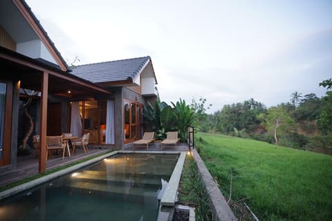 The Shanti Graha Villas