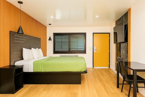 Casa Blanca Hotel - Azusa, Los Angeles