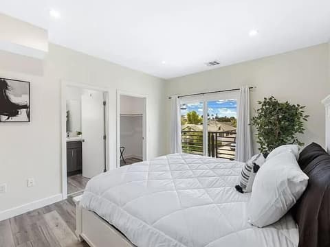 Format Stays Coliving