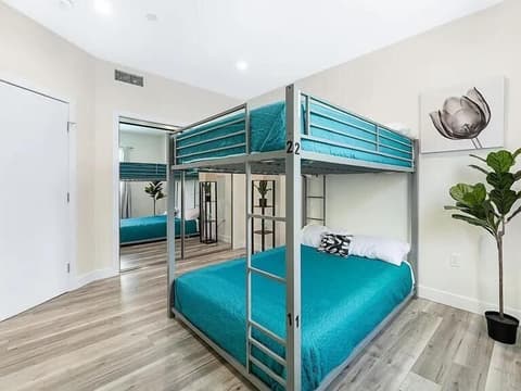 Format Stays Coliving