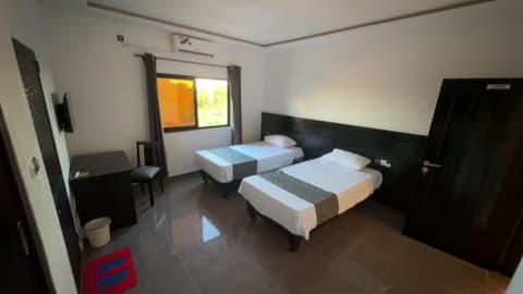 Airport inn Hotel Lome