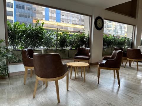 Hotel San Francisco de Asis, Reception