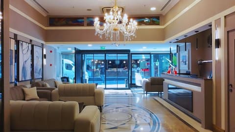 Aven Hotel, Reception