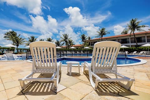 Mirai Beach Hotel, Pool