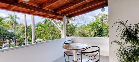 Alma Vida Hotel