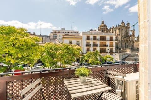 Catedral Suites Jerez, Exterior