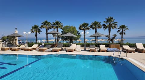 EONA BEACH RESORT by Greek Pride