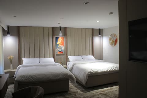 Azmal Hotel & Suites