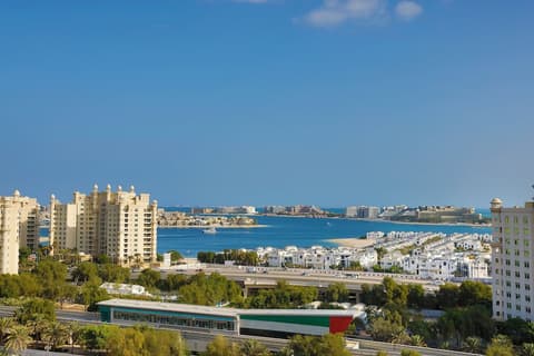 Tumbi Hotel Dubai The Palm, Tapestry Collection by Hilton, Room