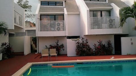 The Island Garden Hotel