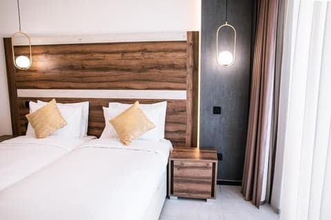 CA Sand Dune Hotel