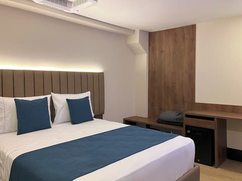 Hotel Continental By Hours