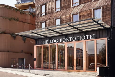 The Log Porto Hotel by Piamonte Hotels, Exterior