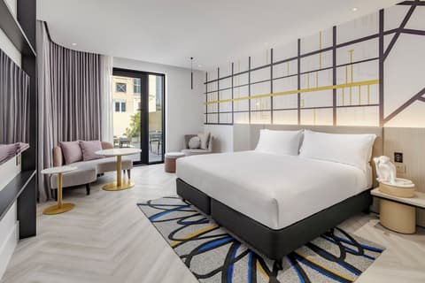 Hotel Indigo Melbourne Little Collins by IHG
