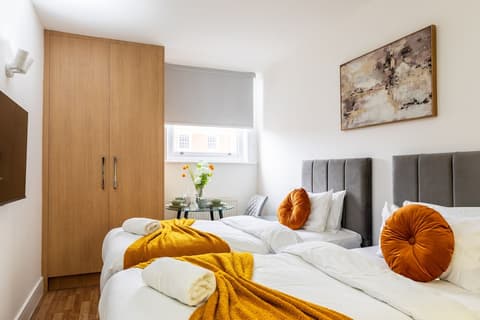 Kensington High Street Suites