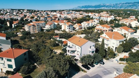 Apartments Lola