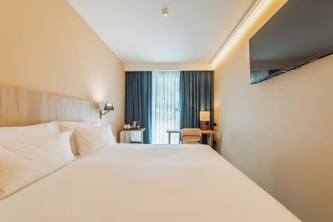 ABC HOTEL PORTO - CAMPANHÃ