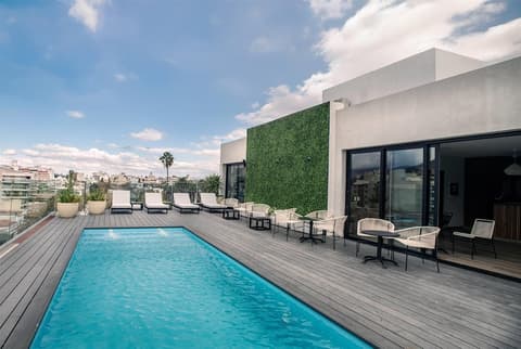 Dazzler By Wyndham Salta, Pool