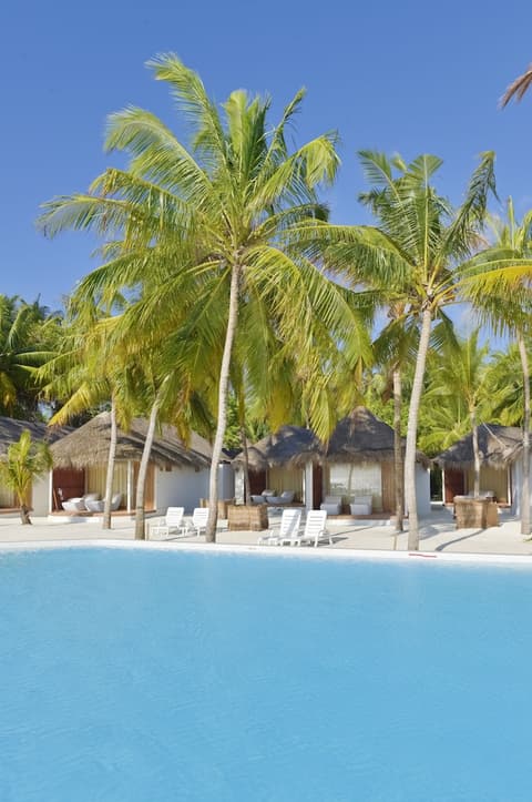 Thulhagiri Island Resort, Outdoor pool