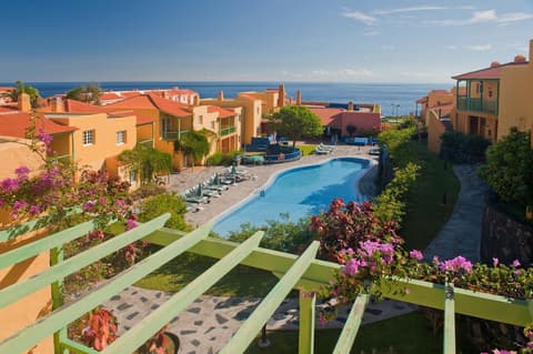 Apartamentos la Caleta