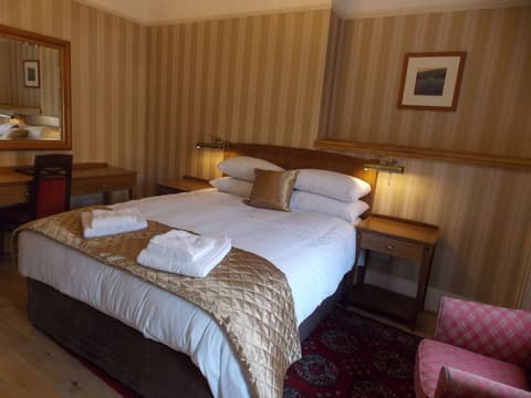 The Mountford Hotel - Parking