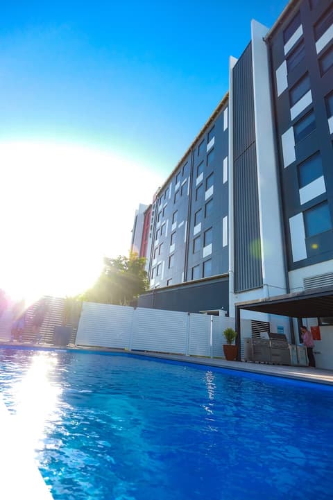 ibis Mackay, Pool