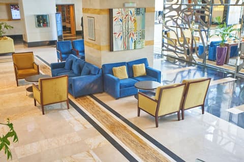Millennium Hotel and Convention Centre Kuwait, Lobby