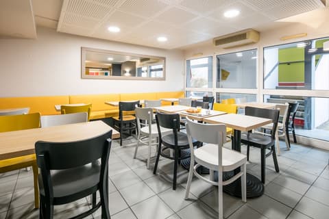 B&B HOTEL Grenoble Université 1, Breakfast area