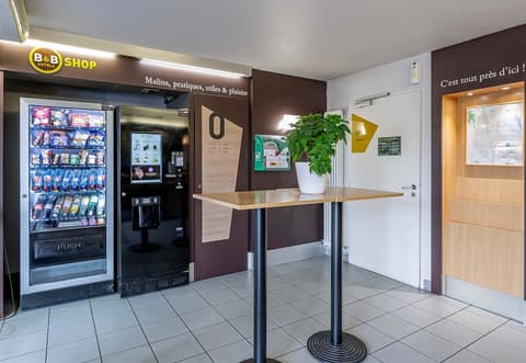 B&B HOTEL Bordeaux Sud, Vending machine