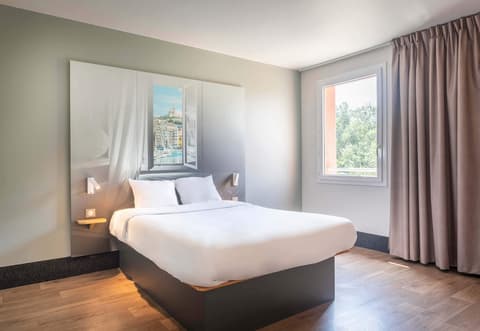 B&B HOTEL Marseille Aéroport Saint-Victoret