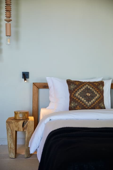 The Syntopia Hotel, Room