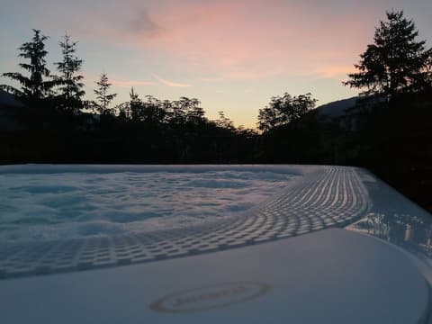 Hotel Mirabel, Sundeck