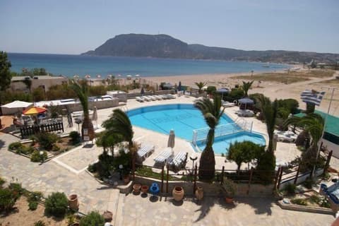 Ionikos Hotel