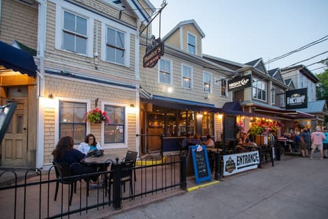 Prince Street Suites, Dining