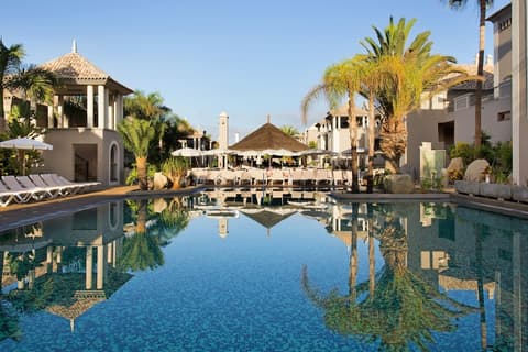 Marylanza Suites & Spa, Outdoor pool