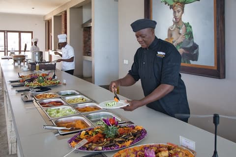 Barracuda Inn Resort