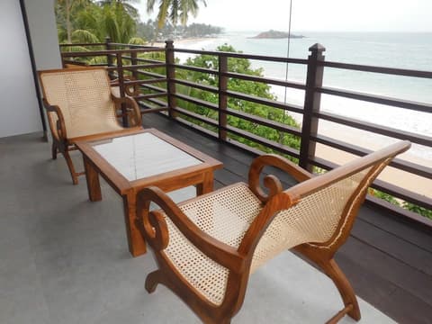 Paradise Beach Club, Room