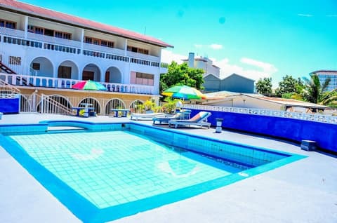 Marine View Hotel, Pool
