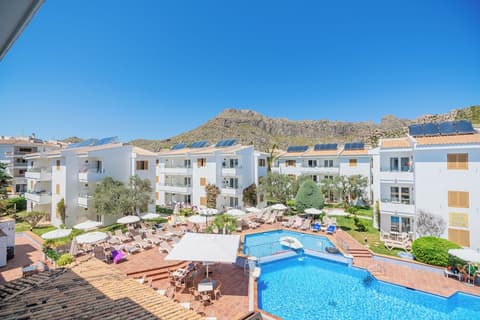 Aparthotel Flora