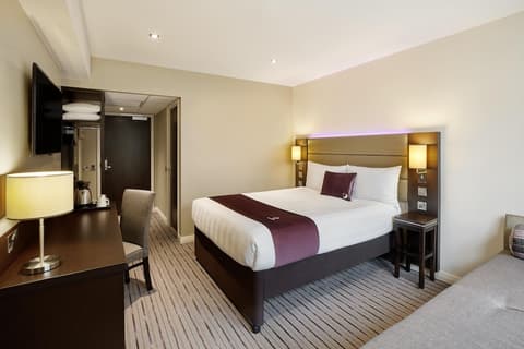 Premier Inn Birkenhead Town Centre