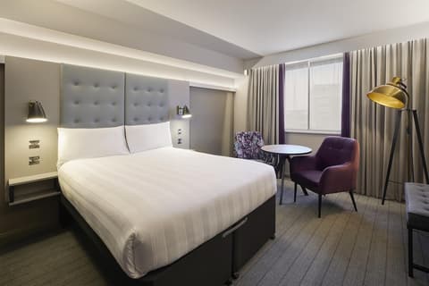 Premier Inn Glasgow Airport, Room