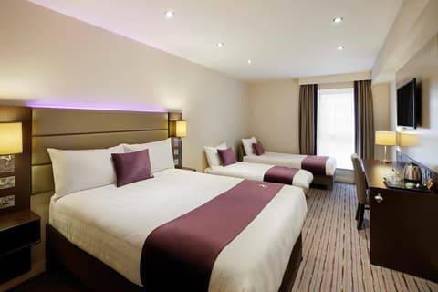 Premier Inn Glasgow East Kilbride Peel Pk