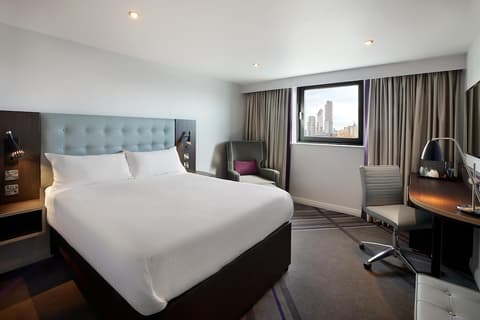 Premier Inn Inverness Centre - River Ness