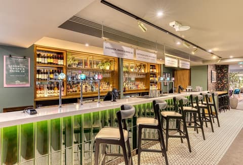 Premier Inn London St Pancras, Restaurant