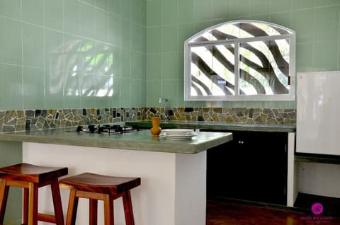 Hotel Rockaway, Private kitchen