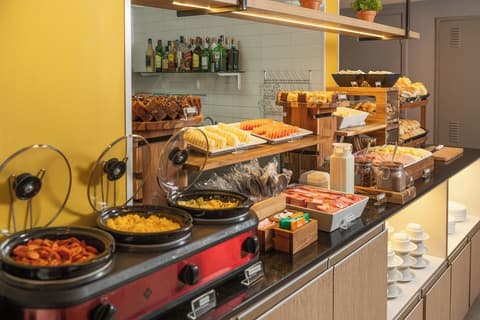 Uniclass Hotel Lapa, Breakfast buffet