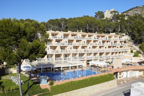 Universal Aparthotel Don Camilo