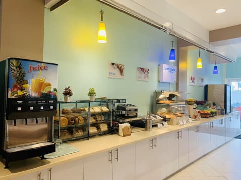 Holiday Inn Express & Suites Nassau by IHG